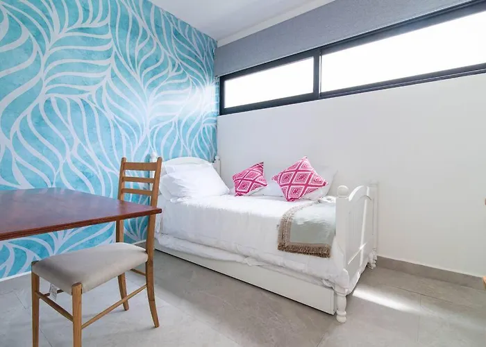 Beautiful 4br, Up To 8 Guests, Private Pool, 10 Min To Holiday home Playa del Carmen